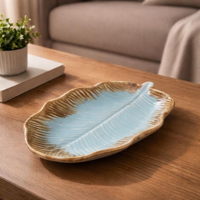 Crazy Sutra Naturra Leaf Shape Ceramic Serving Platter – Designer Snack & Dry Fruit Tray for Dining, Serving & Home Décor